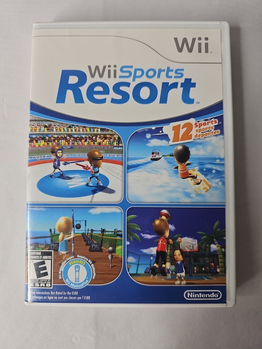 Wii Sports Resort (Nintendo Wii, 2009) W/Manual